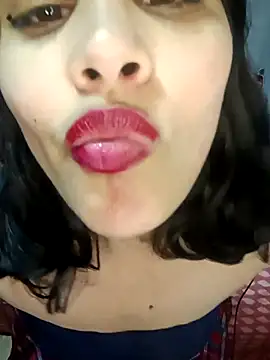 Sandy hot2000 online show from July 2026 10:23:01 PM