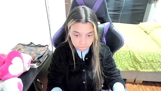 LuisaReyes 2911 online show from October 2025 02:14:02 AM