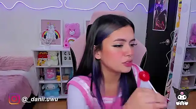 CuteDani  online show from February 2025 07:41:01 PM