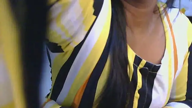 Snapshot of esita_1212 chatting on November 2025 12:55:01 AM esita 1212 online show from November 2025 12:55:01 AM