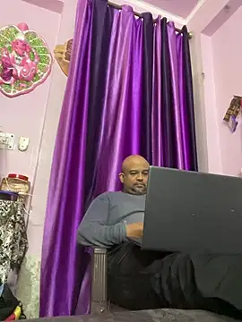 Dick 6inches online show from February 2026 03:43:01 AM