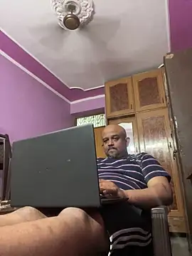 Dick 6inches online show from April 2026 02:26:01 PM