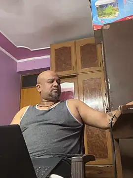 Dick 6inches online show from April 2026 01:56:02 PM