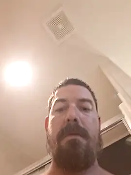 hungandhard87 online show from May 2026 08:03:02 PM