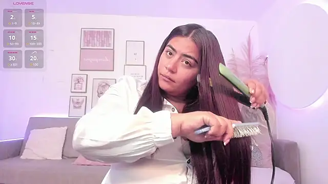 Snapshot of silvia_lane chatting on November 2025 03:40:02 AM silvia lane online show from November 2025 03:40:02 AM