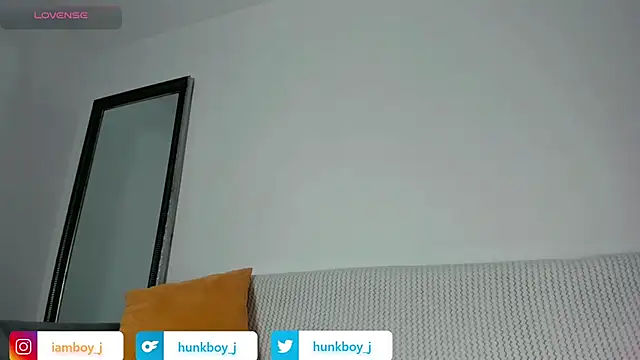 FitnessMaleModel online show from October 2025 05:55:01 PM