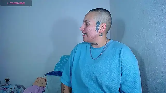 Yessi rousse online show from December 2024 05:15:01 AM