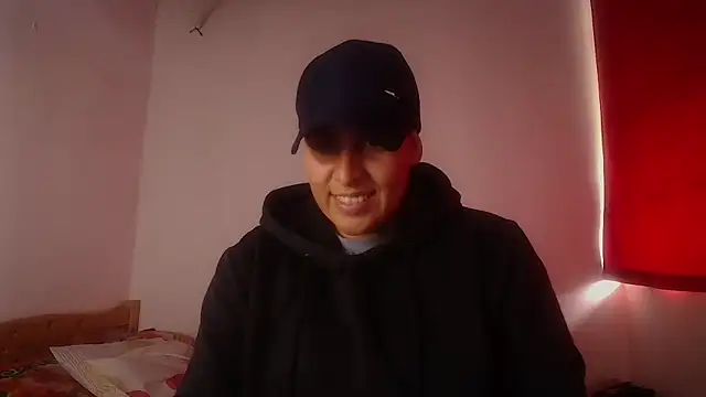 Yessi rousse online show from September 2025 07:16:01 PM