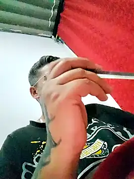 Yessi rousse online show from November 2025 10:34:02 PM