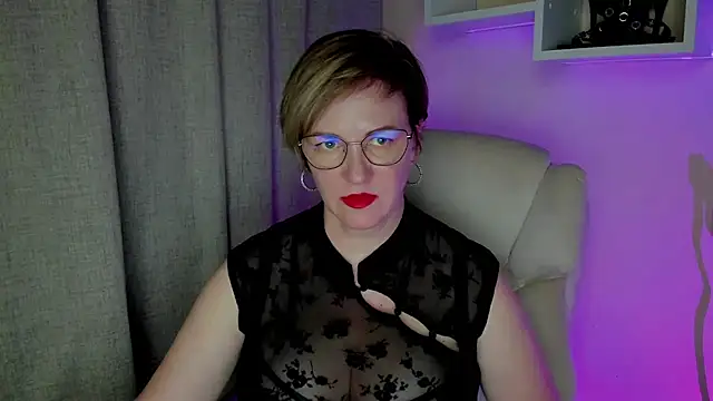 feliziaDesire online show from July 2026 12:55:01 PM