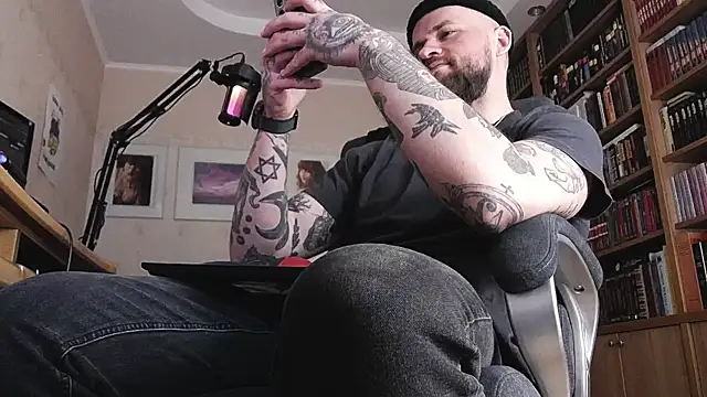 FindomJason online show from April 2026 06:47:02 AM