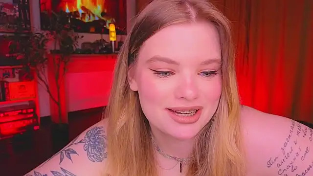 Snapshot of Hottie_Jane chatting on December 2025 03:52:01 PM Hottie Jane online show from December 2025 03:52:01 PM