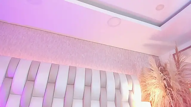 Rebeca jones online show from March 2026 12:12:02 PM