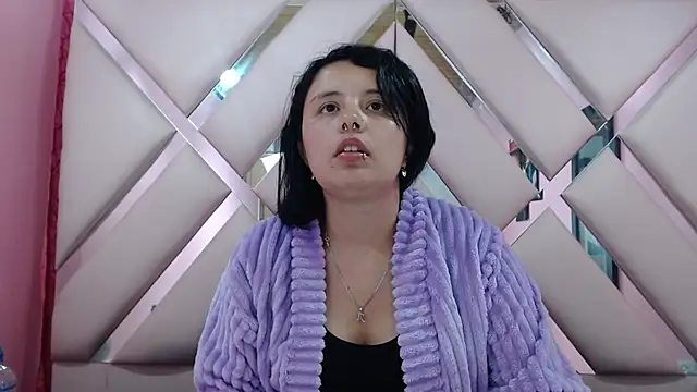 nathaly low1 online show from November 2025 03:18:02 AM