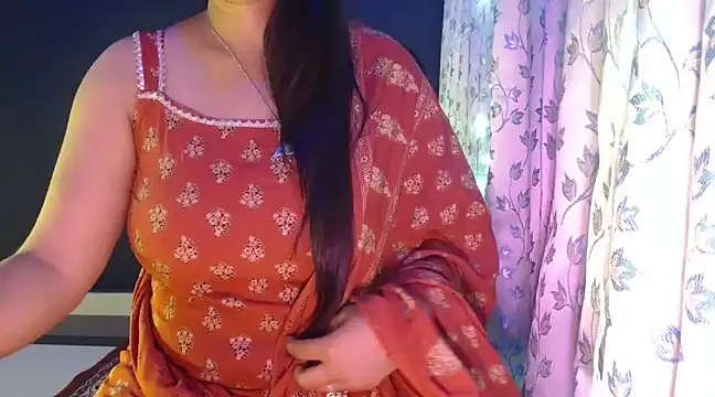 Snapshot of janifer001 chatting on December 2024 12:48:02 AM janifer001 online show from December 2024 12:48:02 AM