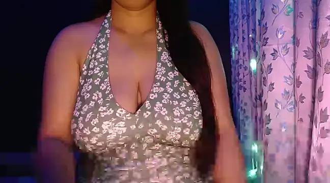 Snapshot of janifer001 chatting on January 2025 01:59:02 AM janifer001 online show from January 2025 01:59:02 AM