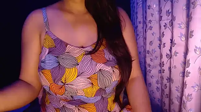 Snapshot of janifer001 chatting on March 2025 02:08:02 AM janifer001 online show from March 2025 02:08:02 AM