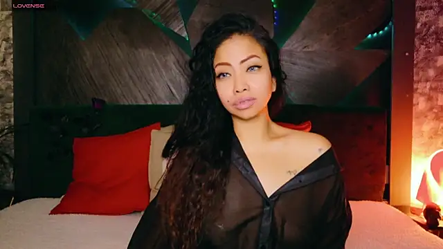 Snapshot of ElyaQuinn chatting on February 2026 07:43:02 AM ElyaQuinn online show from February 2026 07:43:02 AM