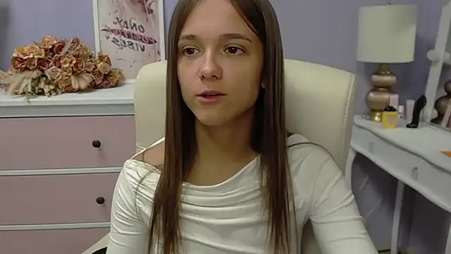 Snapshot of dirtyxEmily chatting on November 2025 07:41:01 AM dirtyxEmily online show from November 2025 07:41:01 AM