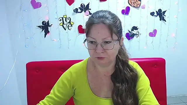 VanessaHotts online show from February 2025 05:57:02 AM