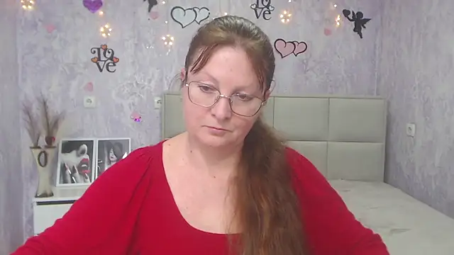 VanessaHotts online show from March 2025 04:00:02 PM