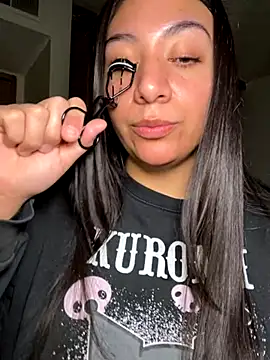 Snapshot of BustiBunny69 chatting on November 2025 02:50:02 AM BustiBunny69 online show from November 2025 02:50:02 AM