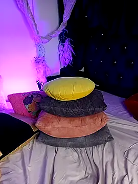 Piafisher1 online show from March 2025 01:45:01 PM