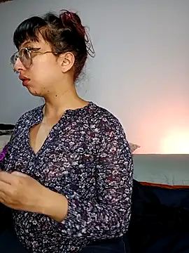 Piafisher1 online show from November 2025 01:17:02 AM