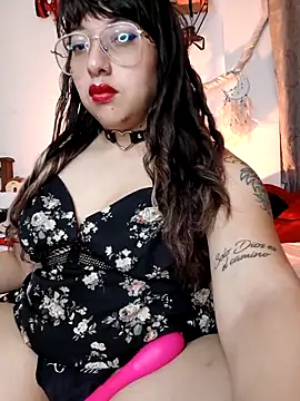 Snapshot of Piafisher1 chatting on February 2026 02:53:01 AM Piafisher1 online show from February 2026 02:53:01 AM