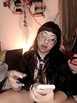 Snapshot of Piafisher1 chatting on March 2026 01:07:02 AM Piafisher1 online show from March 2026 01:07:02 AM