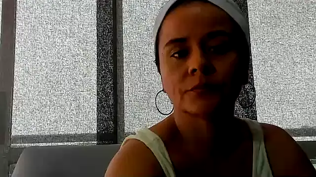 Sami Hotie1 online show from February 2026 10:03:02 PM