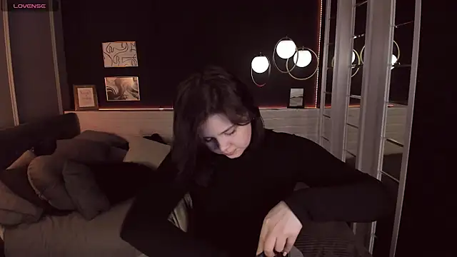 Snapshot of Mayayammy chatting on December 2024 05:58:02 PM Mayayammy online show from December 2024 05:58:02 PM