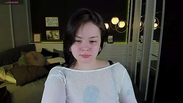 Snapshot of Mayayammy chatting on January 2025 05:57:01 AM Mayayammy online show from January 2025 05:57:01 AM