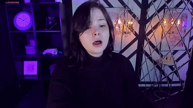 Snapshot of Mayayammy chatting on January 2025 01:31:01 PM Mayayammy online show from January 2025 01:31:01 PM