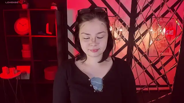 Snapshot of Mayayammy chatting on January 2025 06:01:02 AM Mayayammy online show from January 2025 06:01:02 AM