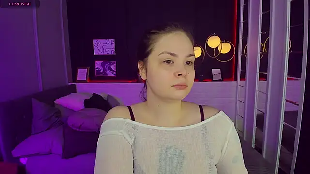 Snapshot of Mayayammy chatting on January 2025 06:07:01 AM Mayayammy online show from January 2025 06:07:01 AM