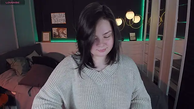 Snapshot of Mayayammy chatting on February 2025 02:02:01 PM Mayayammy online show from February 2025 02:02:01 PM