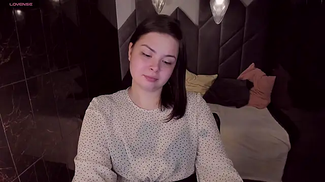 Snapshot of Mayayammy chatting on March 2025 06:23:02 PM Mayayammy online show from March 2025 06:23:02 PM