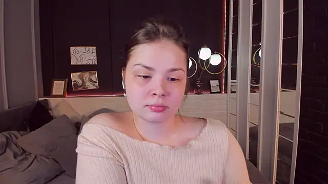 Snapshot of Mayayammy chatting on March 2025 01:45:01 PM Mayayammy online show from March 2025 01:45:01 PM