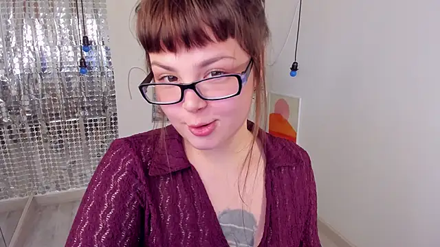 Snapshot of Mayayammy chatting on December 2025 01:37:02 PM Mayayammy online show from December 2025 01:37:02 PM