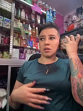 TamySweetness online show from December 2025 03:17:01 PM