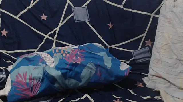 Lesliemilk5 online show from October 2025 11:49:02 PM