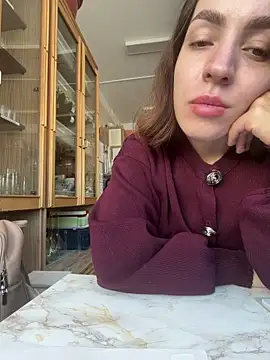 Snapshot of Delimar chatting on April 2026 03:18:02 AM Delimar online show from April 2026 03:18:02 AM