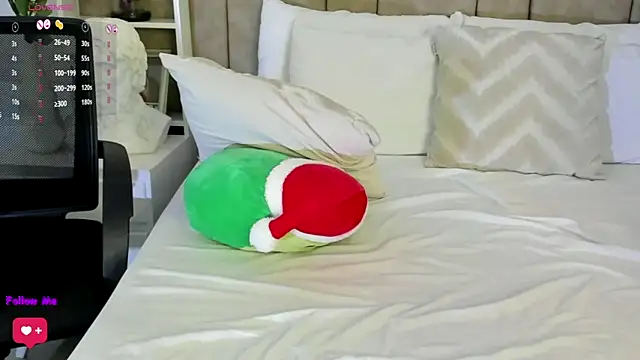 Isabellacharm online show from February 2025 04:42:02 PM