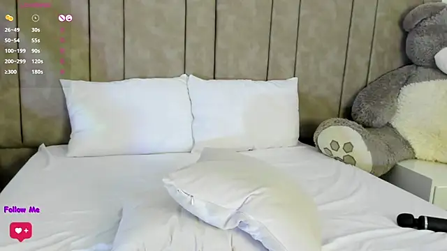 Isabellacharm online show from March 2025 03:51:02 PM