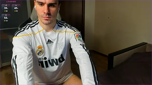 Snapshot of sam_huston chatting on October 2025 10:32:02 PM sam huston online show from October 2025 10:32:02 PM