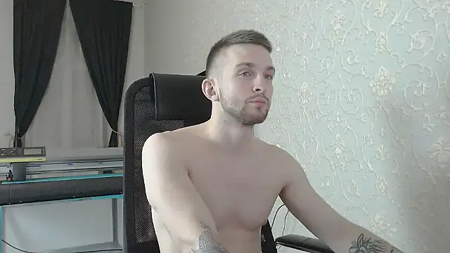 Snapshot of Marselle_Laker chatting on November 2025 05:29:02 PM Marselle Laker online show from November 2025 05:29:02 PM