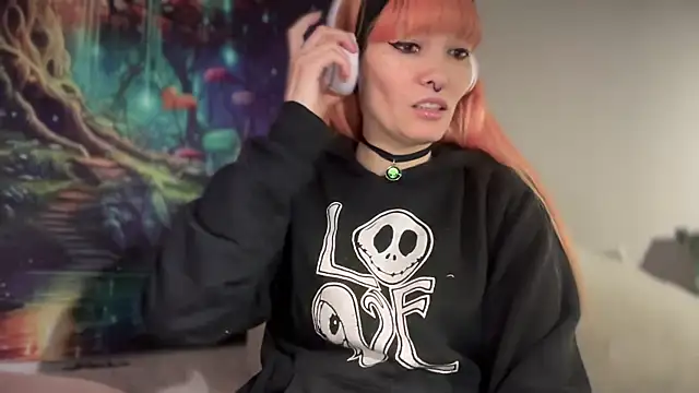 Snapshot of FRRANNKIE chatting on February 2026 03:27:02 PM FRRANNKIE online show from February 2026 03:27:02 PM