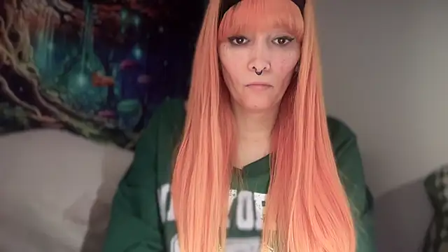 Snapshot of FRRANNKIE chatting on February 2026 06:55:02 PM FRRANNKIE online show from February 2026 06:55:02 PM