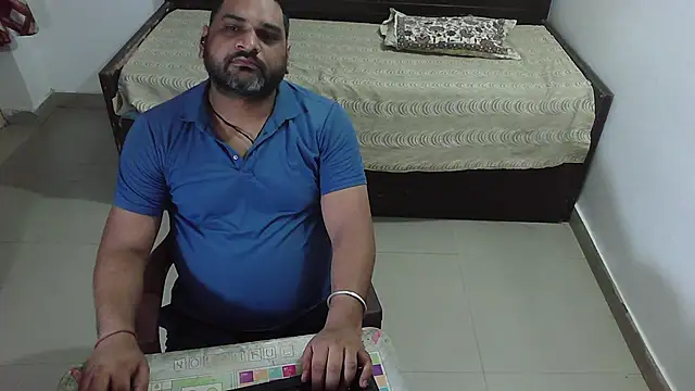 rentarob online show from April 2026 07:58:02 PM